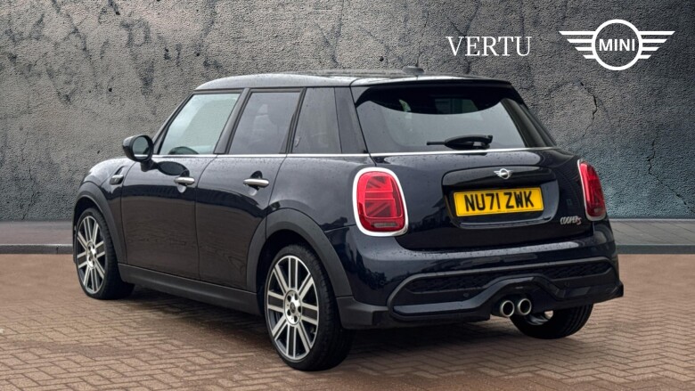 MINI Hatchback 2.0 Cooper S Exclusive 5dr Auto Petrol Hatchback